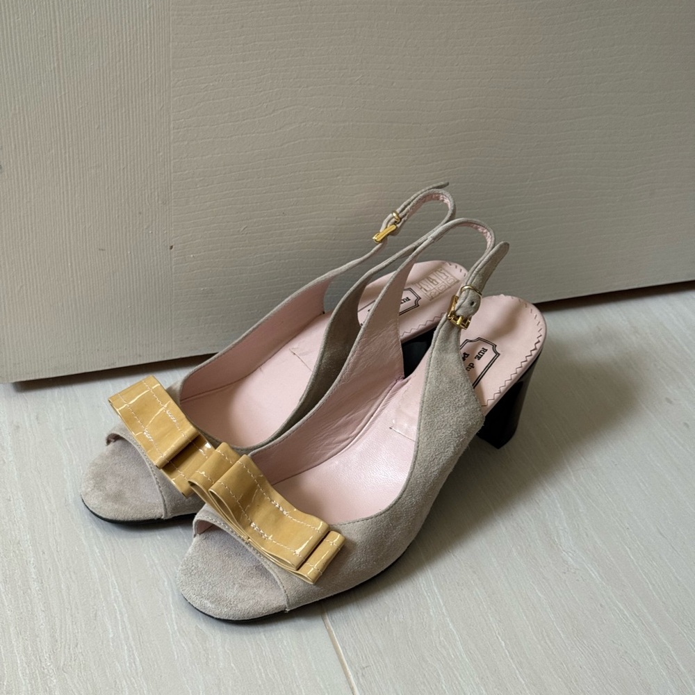 Rue du Jour pastel slingback heel with bow